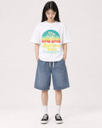 Mockup Boxy Heavyweight Tee White female full-body 01