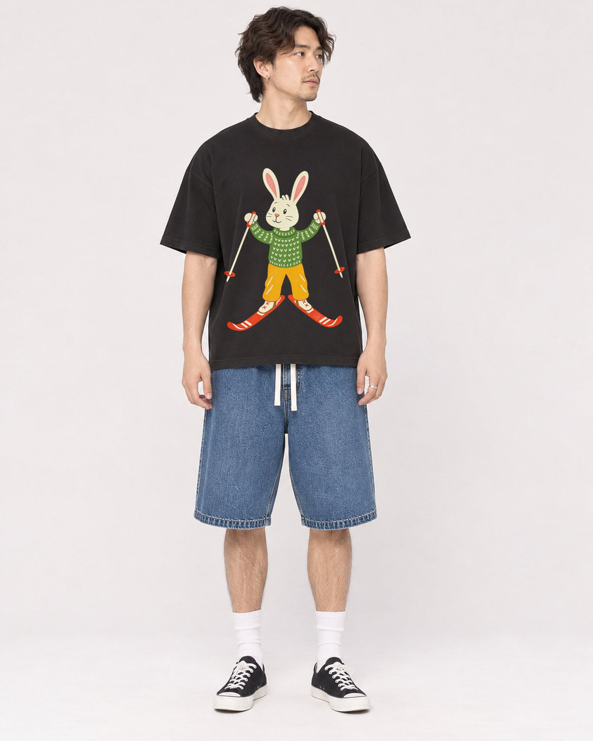 Mockup Boxy Heavyweight Tee Black male full-body 03