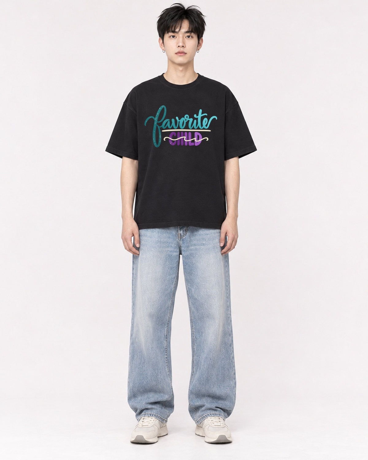 Mockup Boxy Heavyweight Tee Black male full-body 01