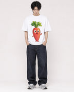 Mockup Boxy Heavyweight Tee White male full-body 11