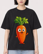 Mockup Boxy Heavyweight Tee Black female close-up 11