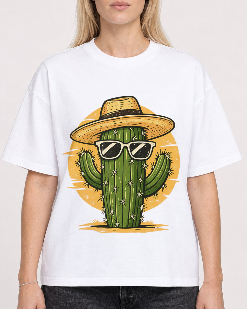 Mockup Boxy Heavyweight Tee White female close-up 08