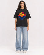 Mockup Boxy Heavyweight Tee Black female full-body 07