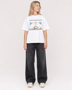 Mockup Boxy Heavyweight Tee White female full-body 08