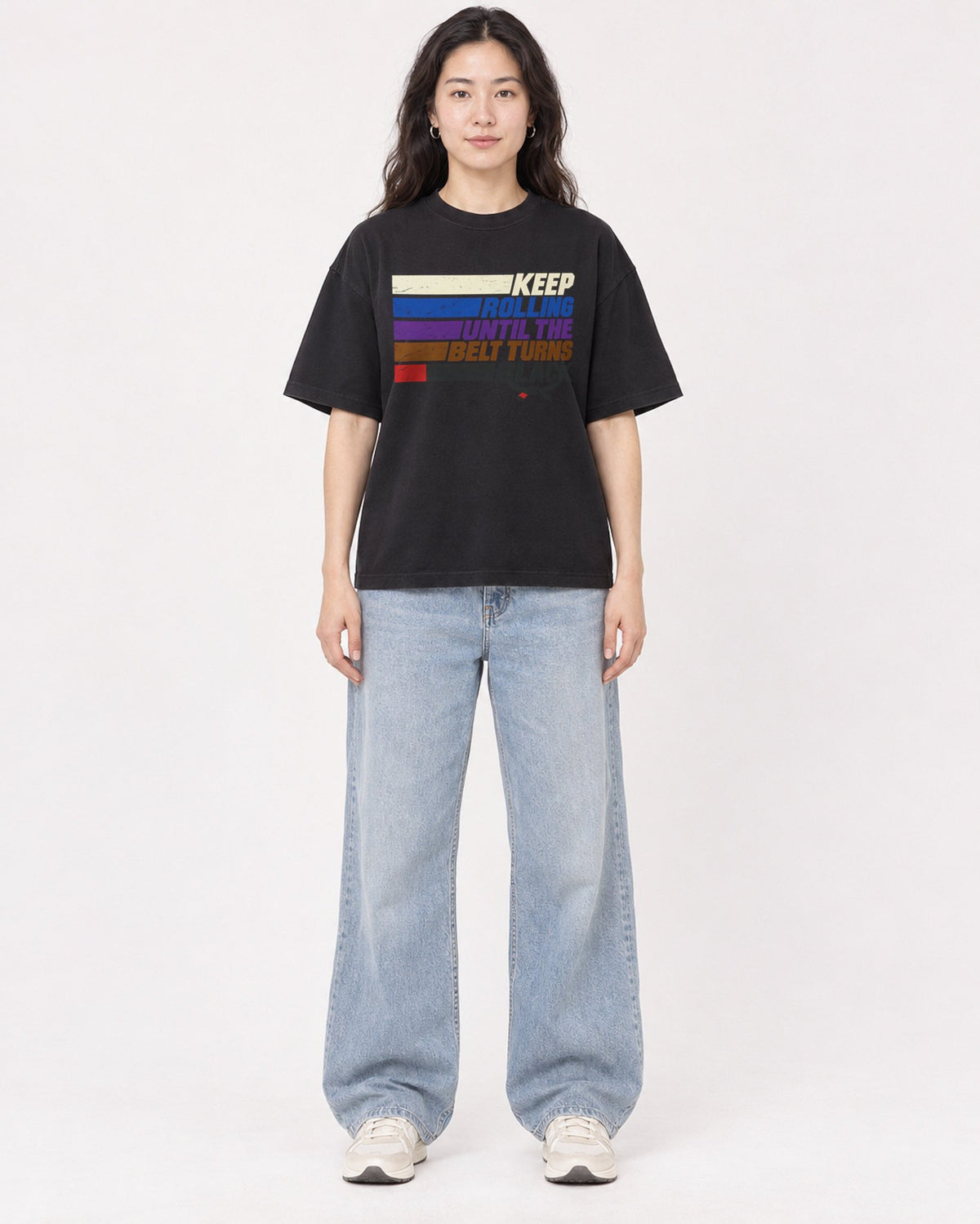 Mockup Boxy Heavyweight Tee Black female full-body 03