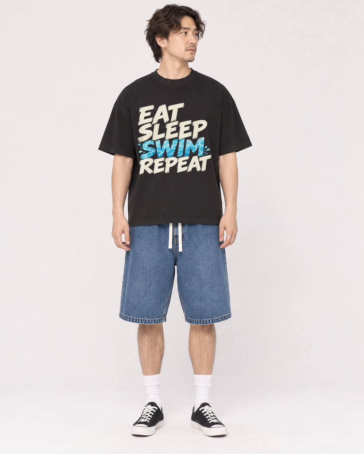 Mockup Boxy Heavyweight Tee Black male full-body 03