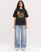 Mockup Boxy Heavyweight Tee Black female full-body 07