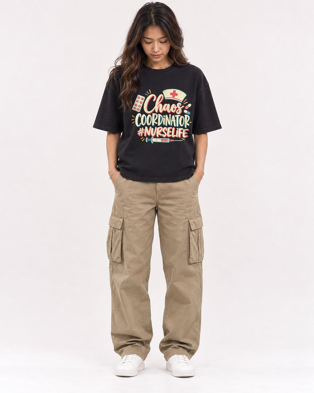 Mockup Boxy Heavyweight Tee Black female full-body 02