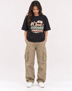 Mockup Boxy Heavyweight Tee Black female full-body 02