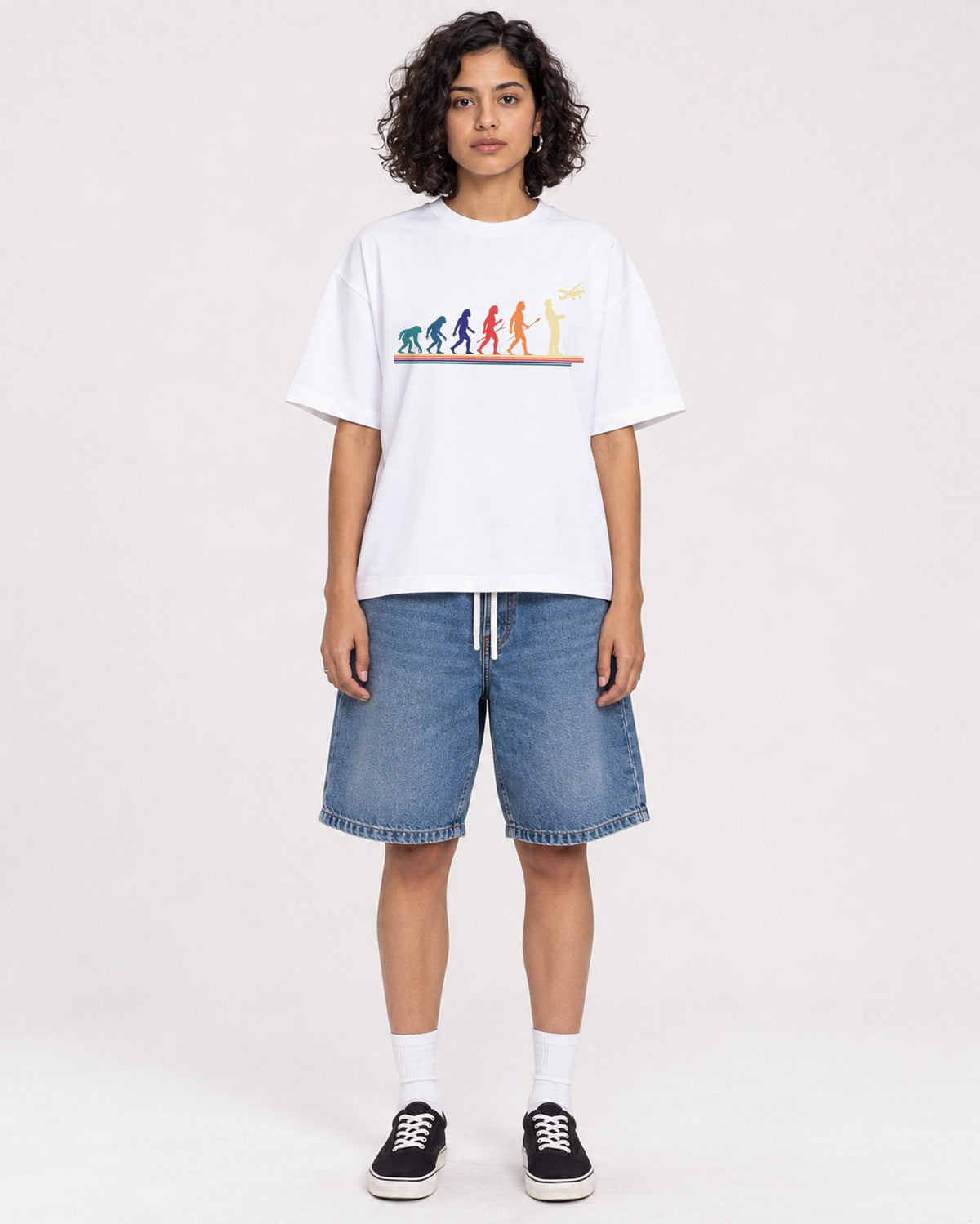 Mockup Boxy Heavyweight Tee White female full-body 26