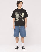 Mockup Boxy Heavyweight Tee Black male full-body 03