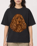 Mockup Boxy Heavyweight Tee Black female close-up 02