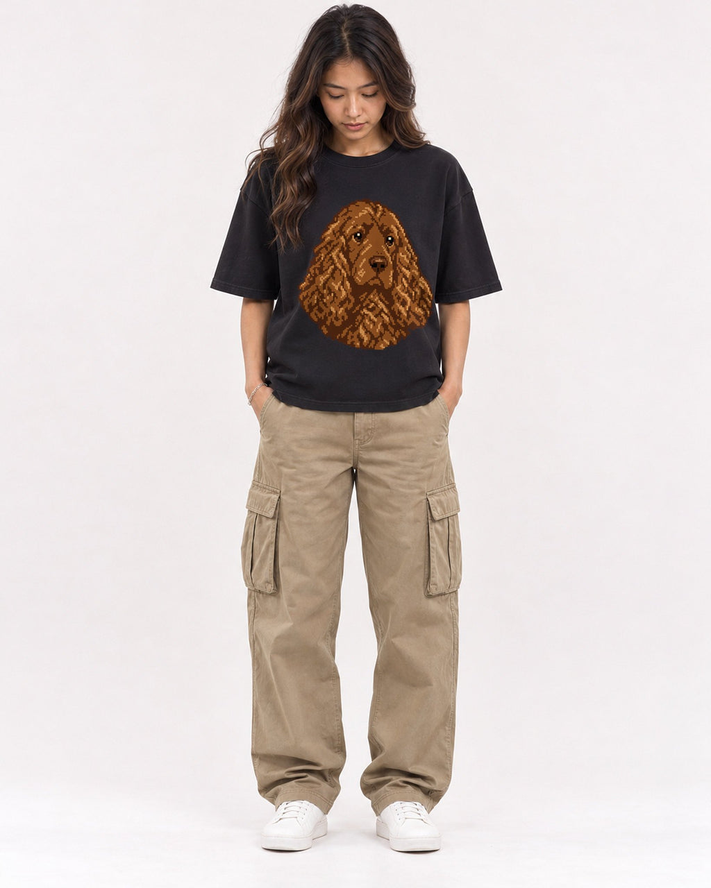 Mockup Boxy Heavyweight Tee Black female full-body 02