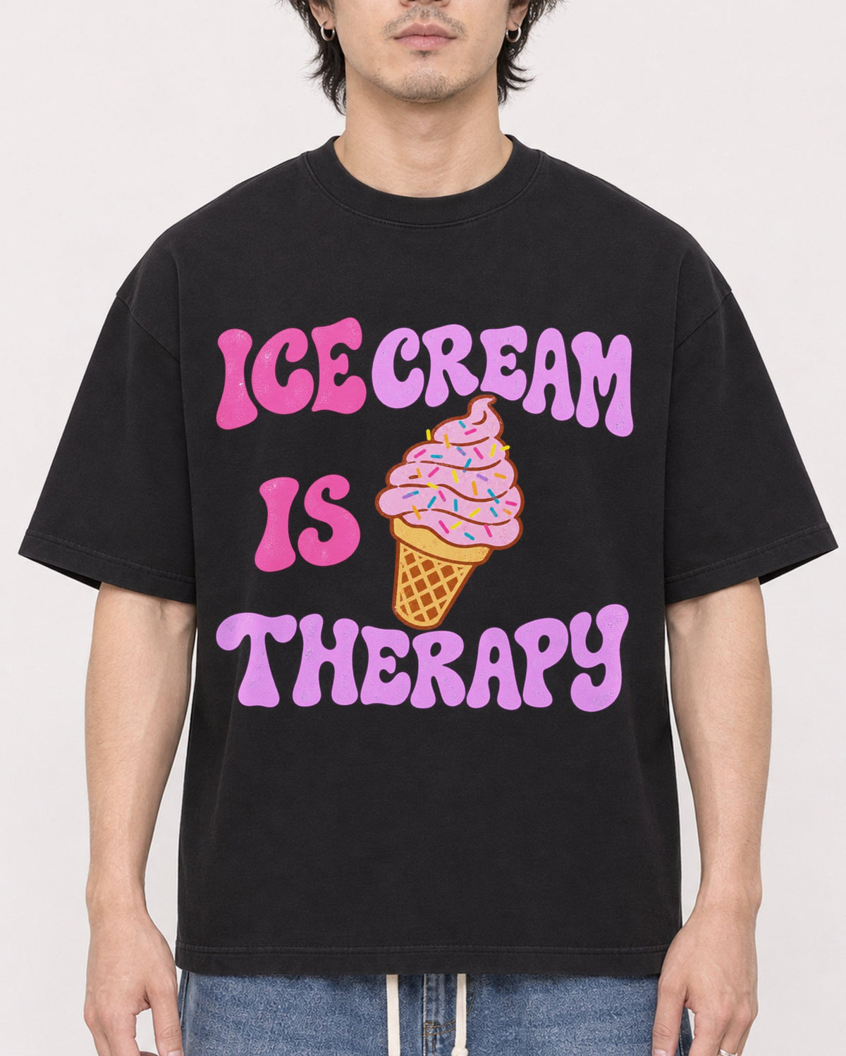 Mockup Boxy Heavyweight Tee Black male close-up 03