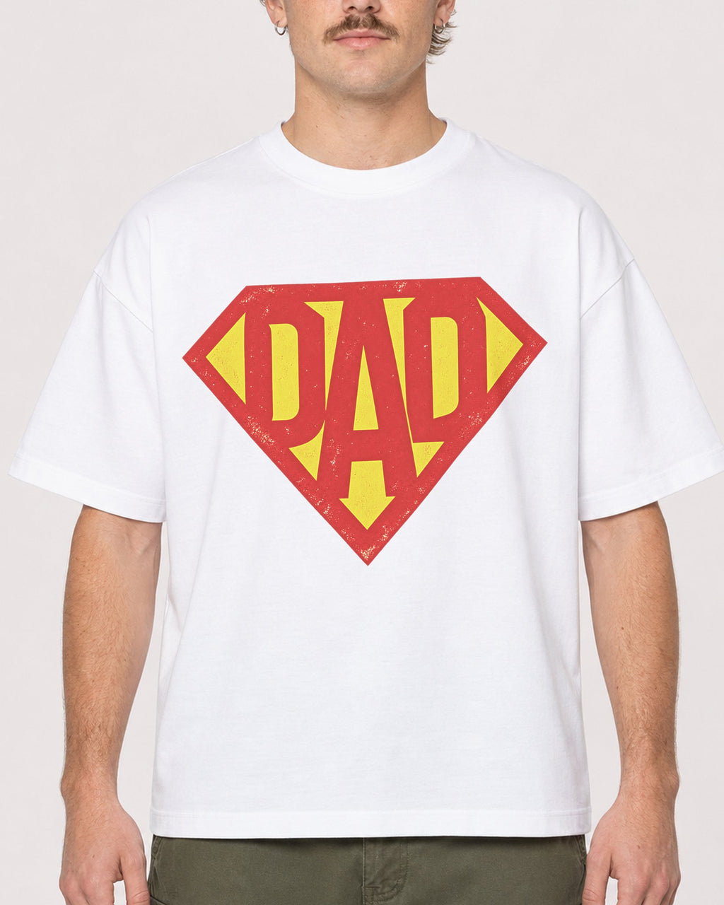 Mockup Boxy Heavyweight Tee White male close-up 19