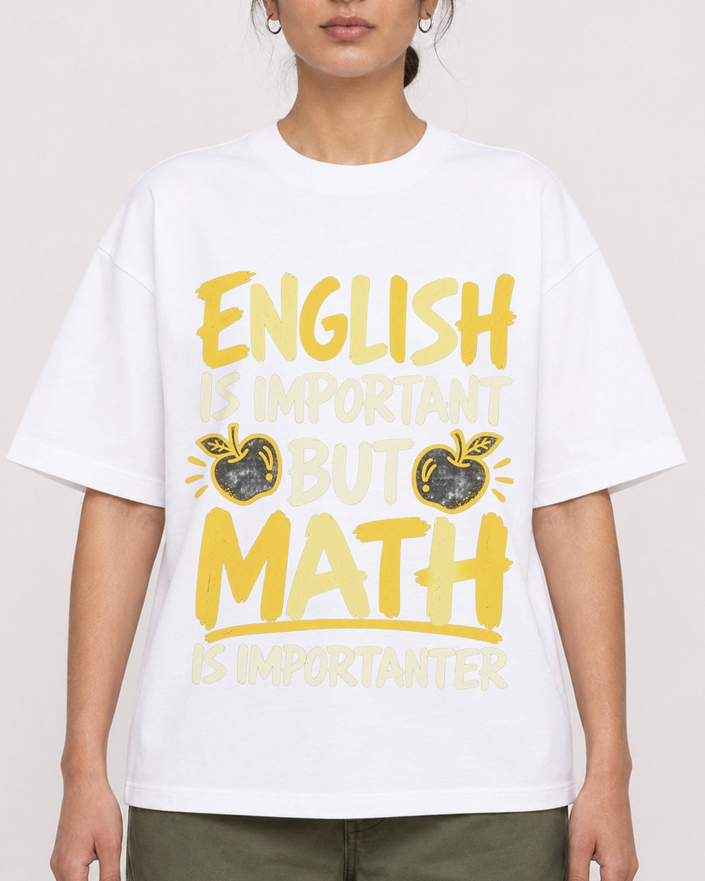 Mockup Boxy Heavyweight Tee White female close-up 17