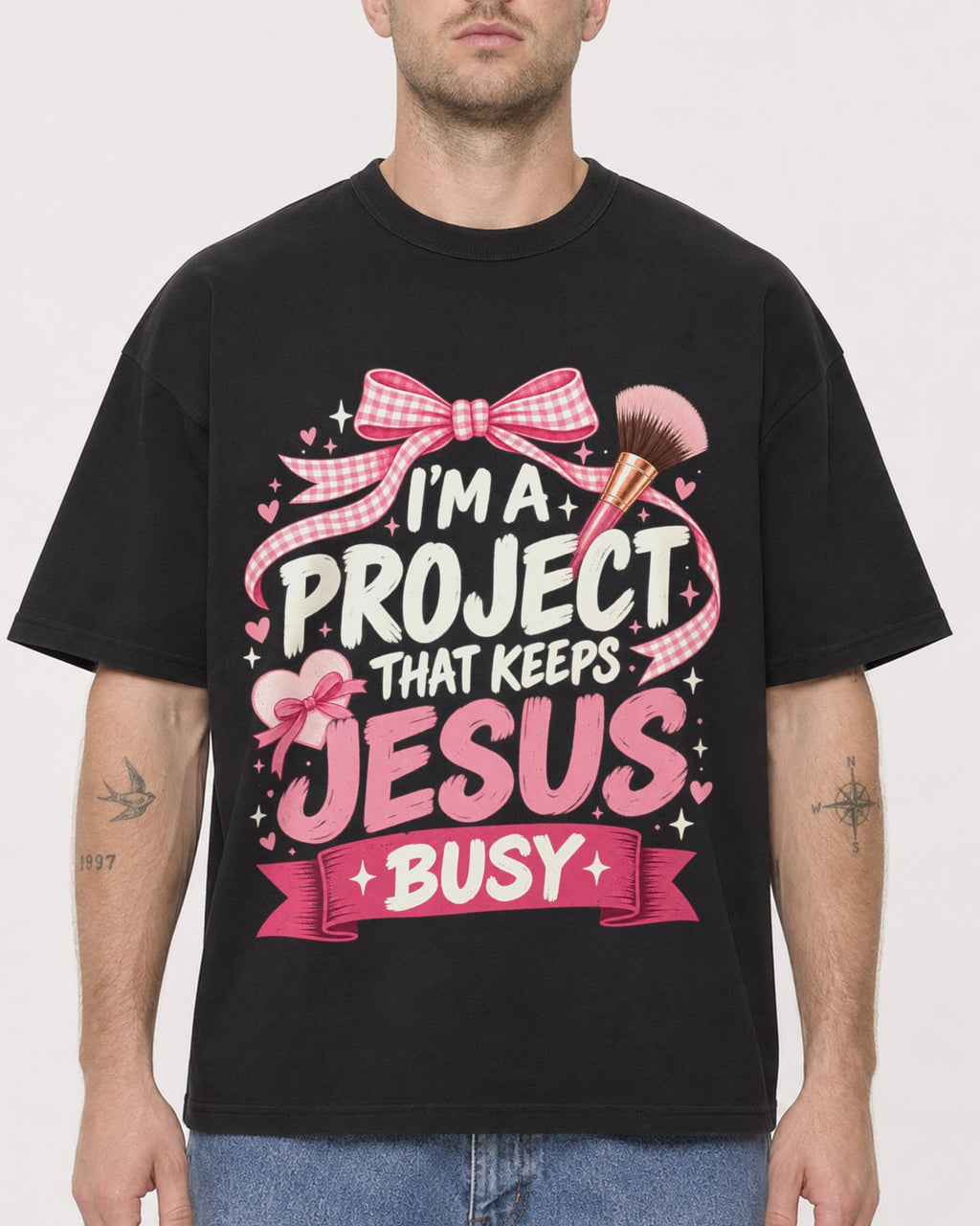 Mockup Boxy Heavyweight Tee Black male close-up 18