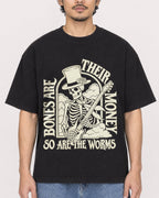 Mockup Boxy Heavyweight Tee Black male close-up 02