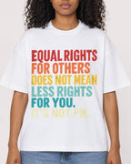 Mockup Boxy Heavyweight Tee White female close-up 05
