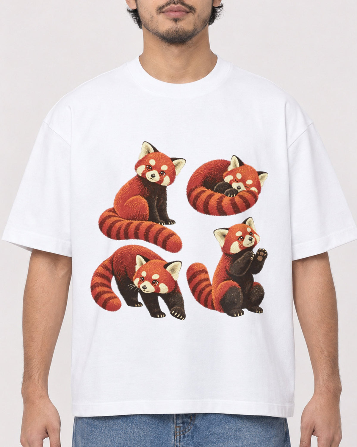 Mockup Boxy Heavyweight Tee White male close-up 02