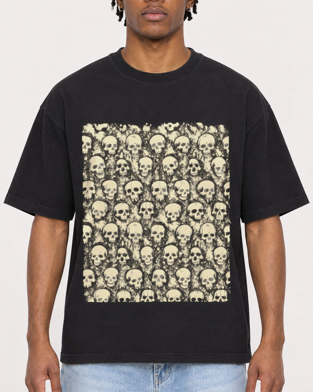 Mockup Boxy Heavyweight Tee Black male close-up 05