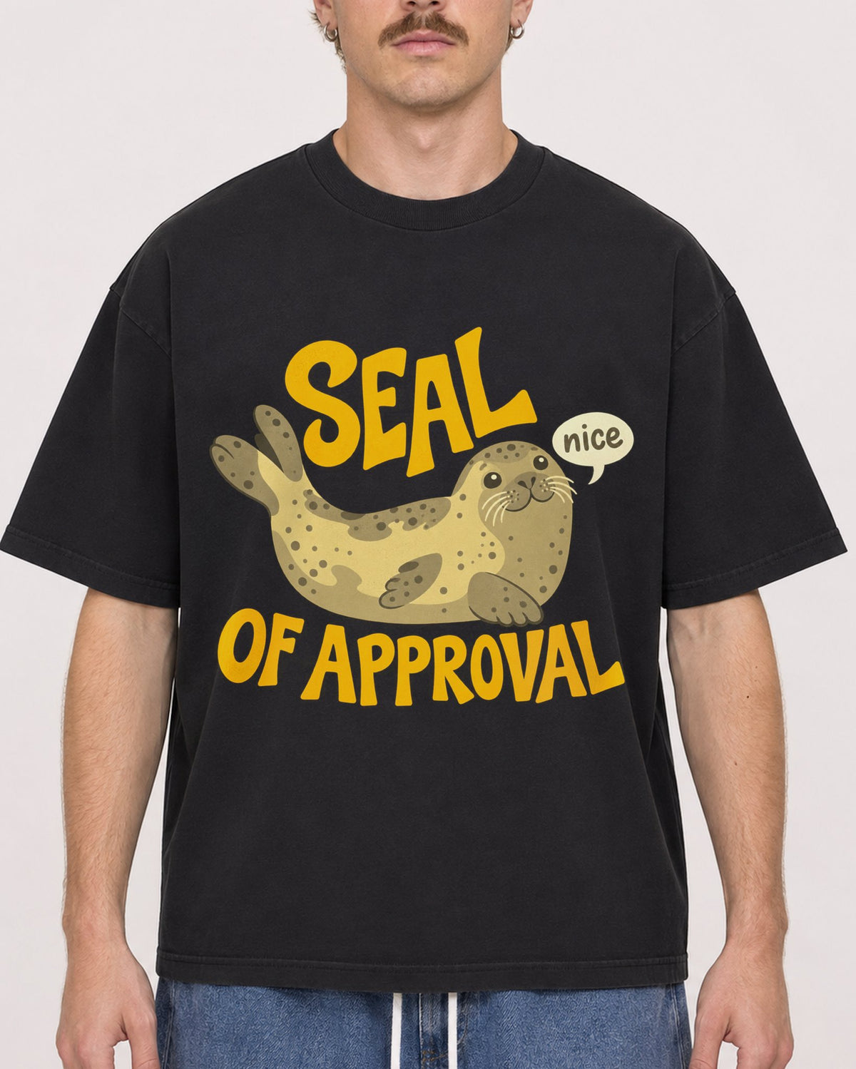 Mockup Boxy Heavyweight Tee Black male close-up 19