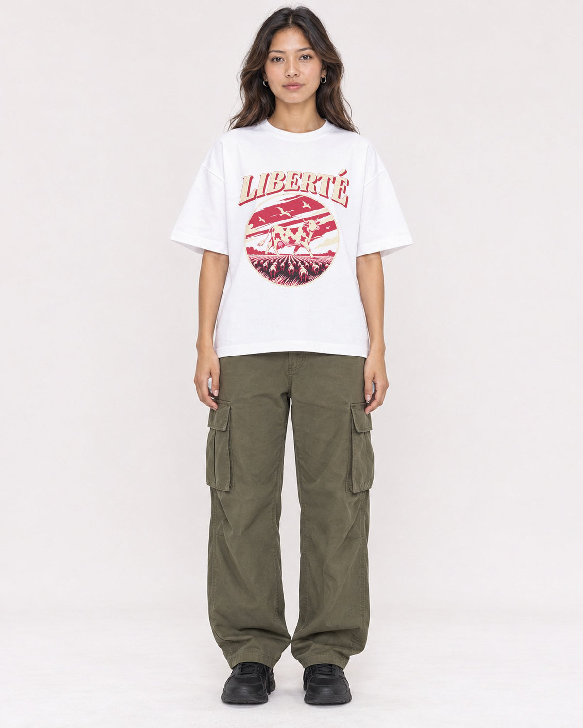 Mockup Boxy Heavyweight Tee White female full-body 02