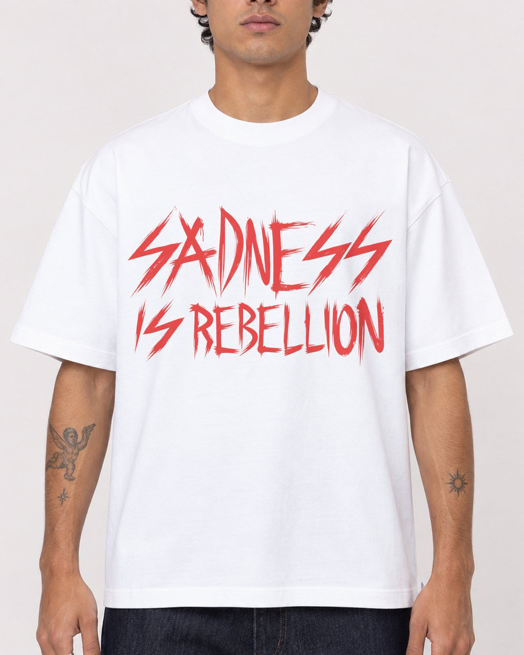 Mockup Boxy Heavyweight Tee White male close-up 06