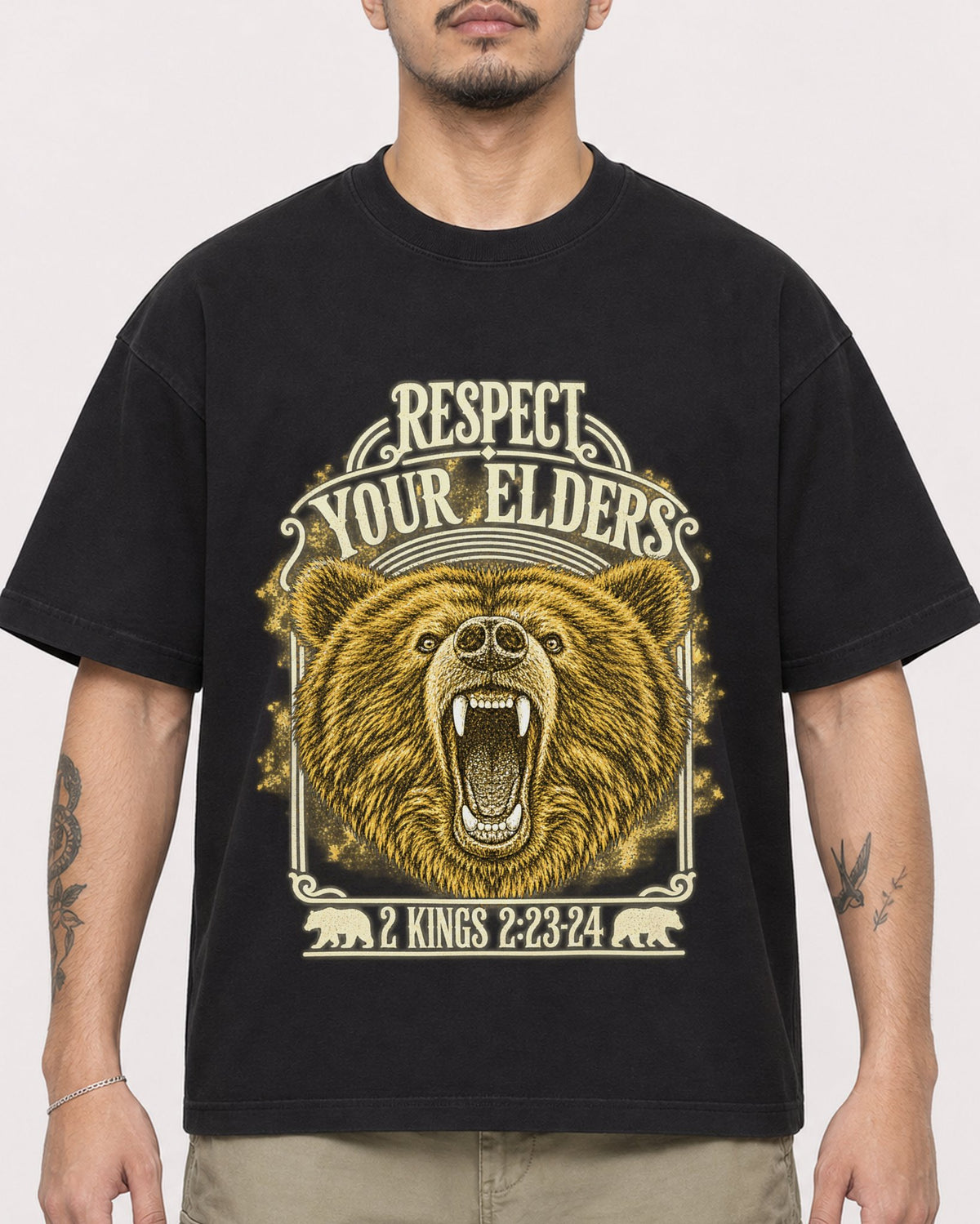 Mockup Boxy Heavyweight Tee Black male close-up 12