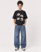 Mockup Boxy Heavyweight Tee Black female full-body 20