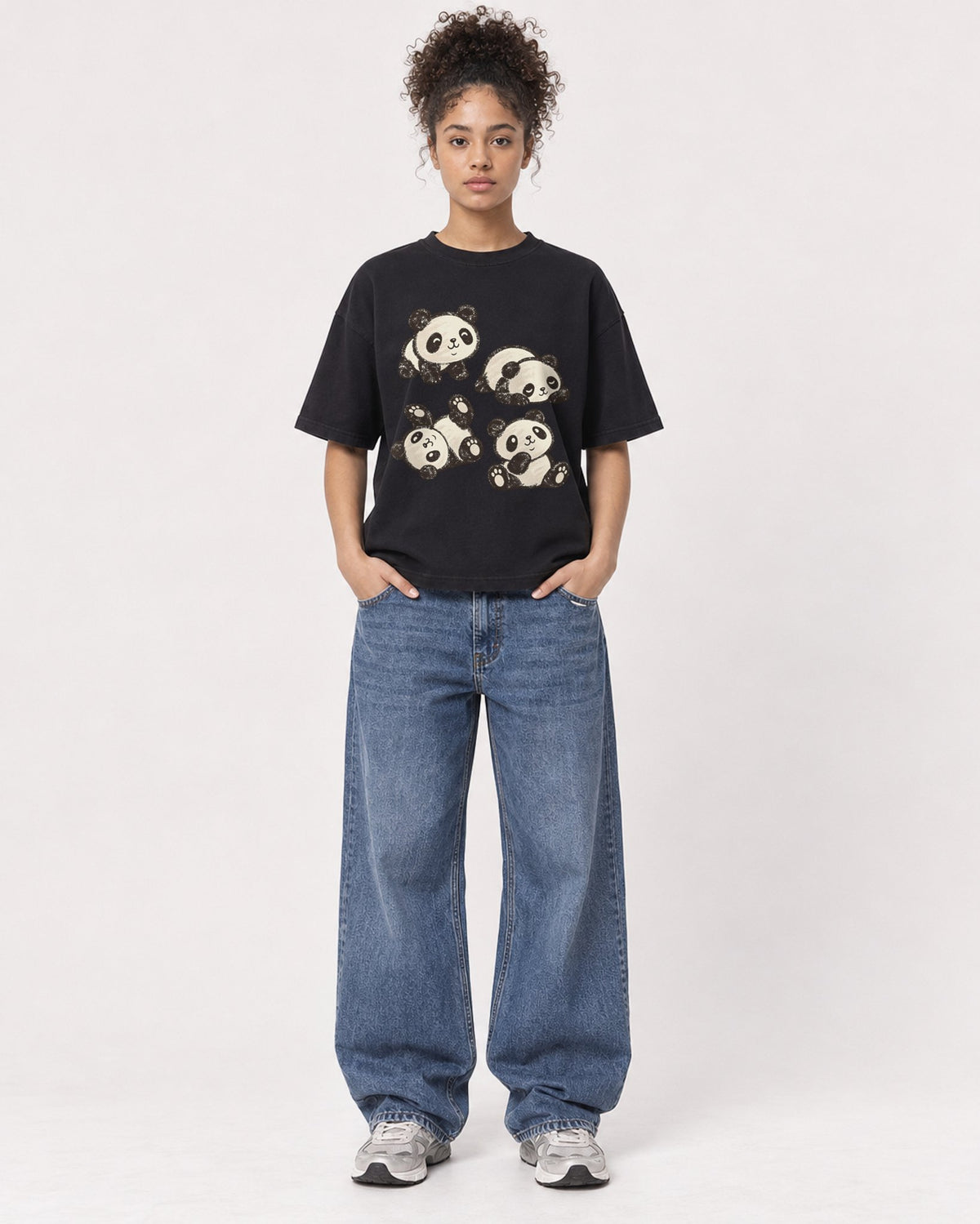 Mockup Boxy Heavyweight Tee Black female full-body 20