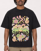 Mockup Boxy Heavyweight Tee Black male close-up 04