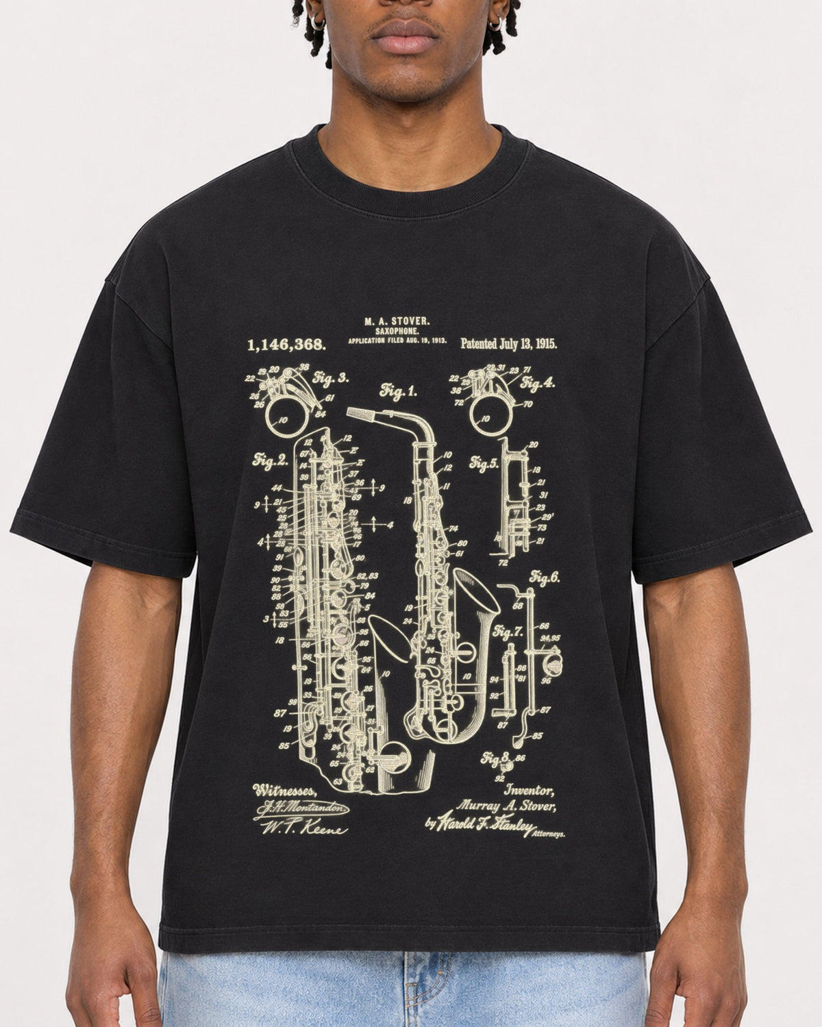Mockup Boxy Heavyweight Tee Black male close-up 05