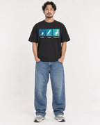 Mockup Boxy Heavyweight Tee Black male full-body 02