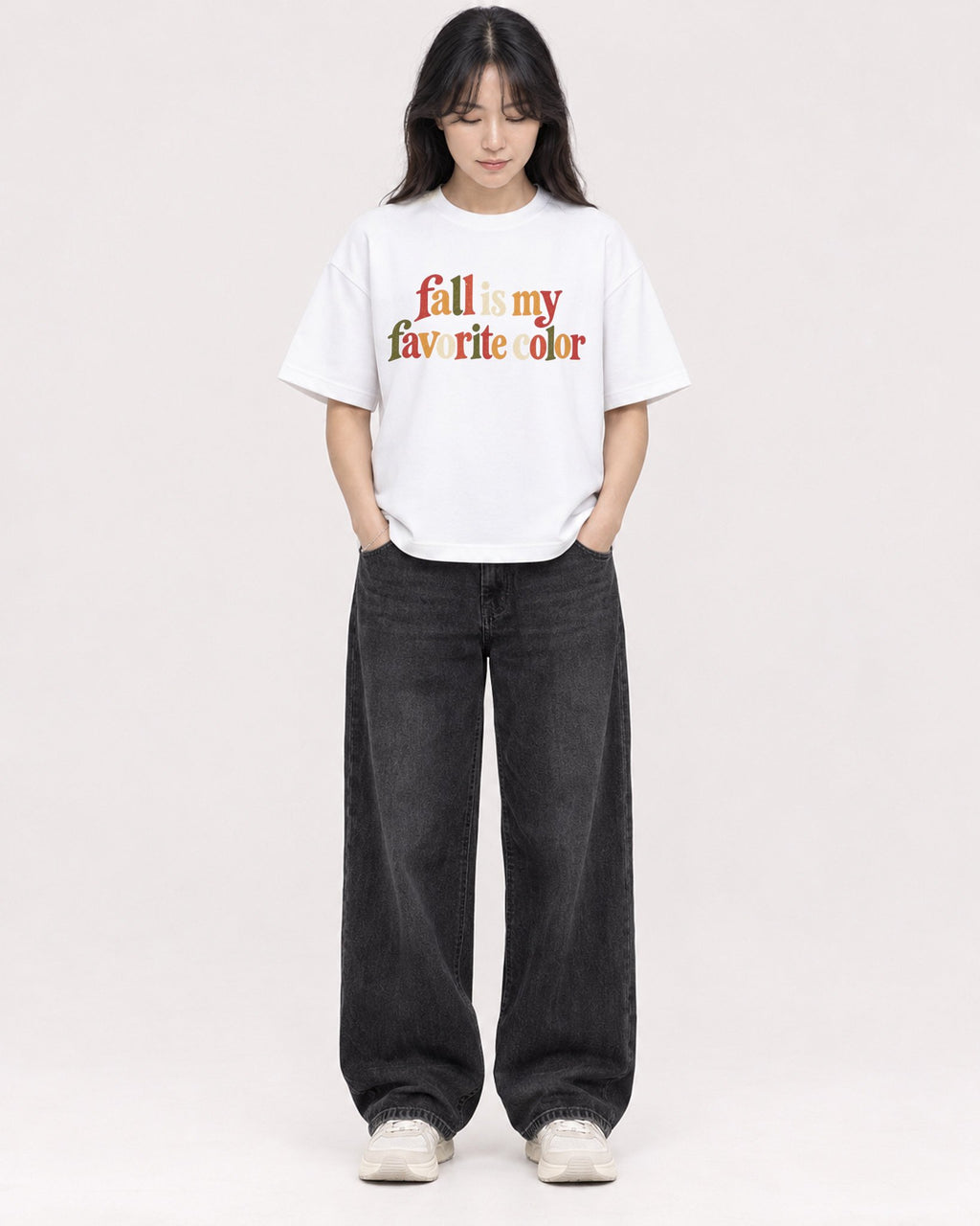 Mockup Boxy Heavyweight Tee White female full-body 13