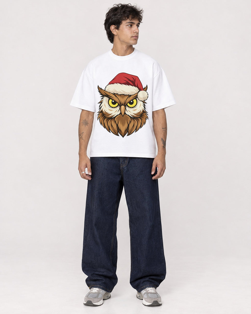 Mockup Boxy Heavyweight Tee White male full-body 06