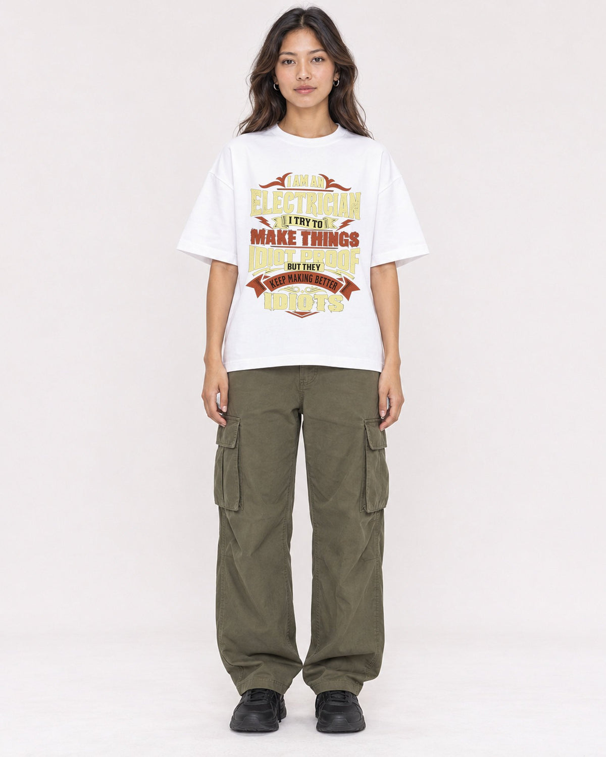 Mockup Boxy Heavyweight Tee White female full-body 02