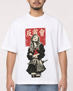 Mockup Boxy Heavyweight Tee White male close-up 32