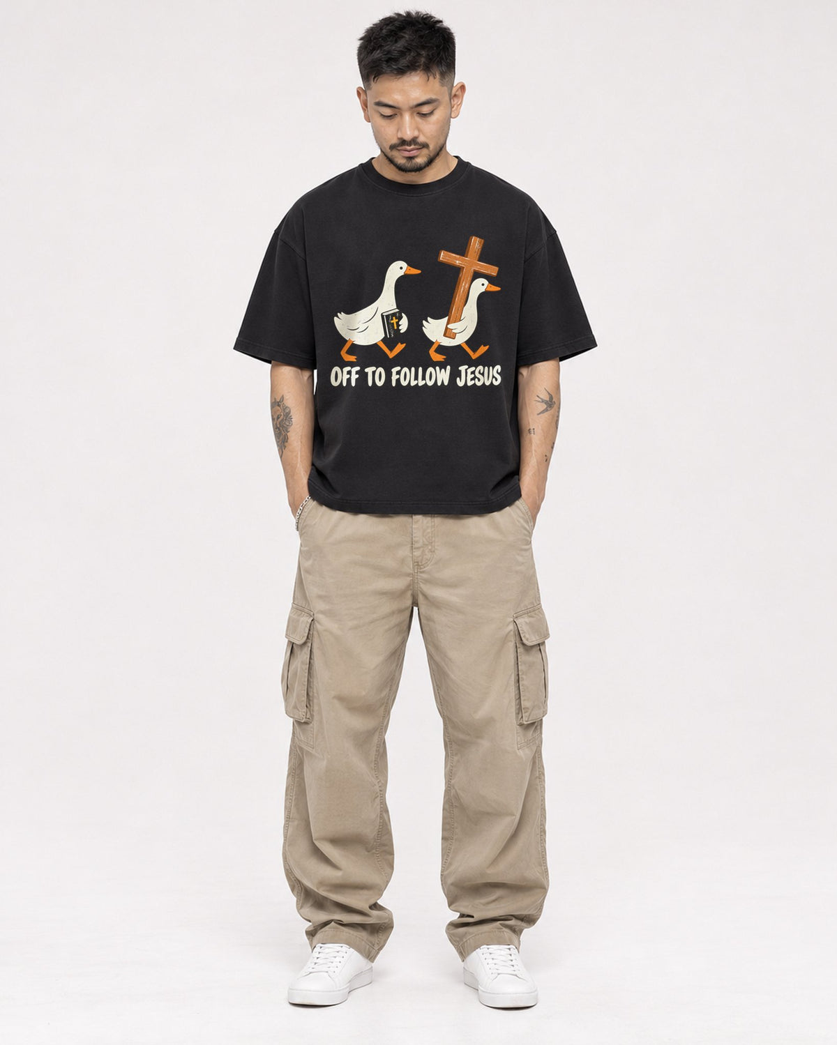 Mockup Boxy Heavyweight Tee Black male full-body 12