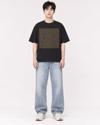 Mockup Boxy Heavyweight Tee Black male full-body 01