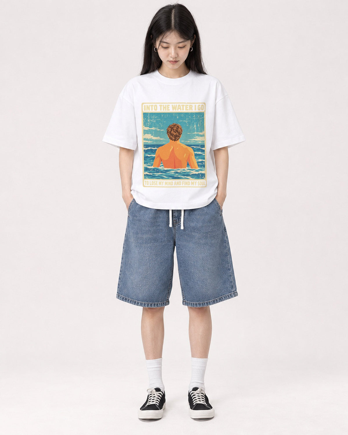 Mockup Boxy Heavyweight Tee White female full-body 01