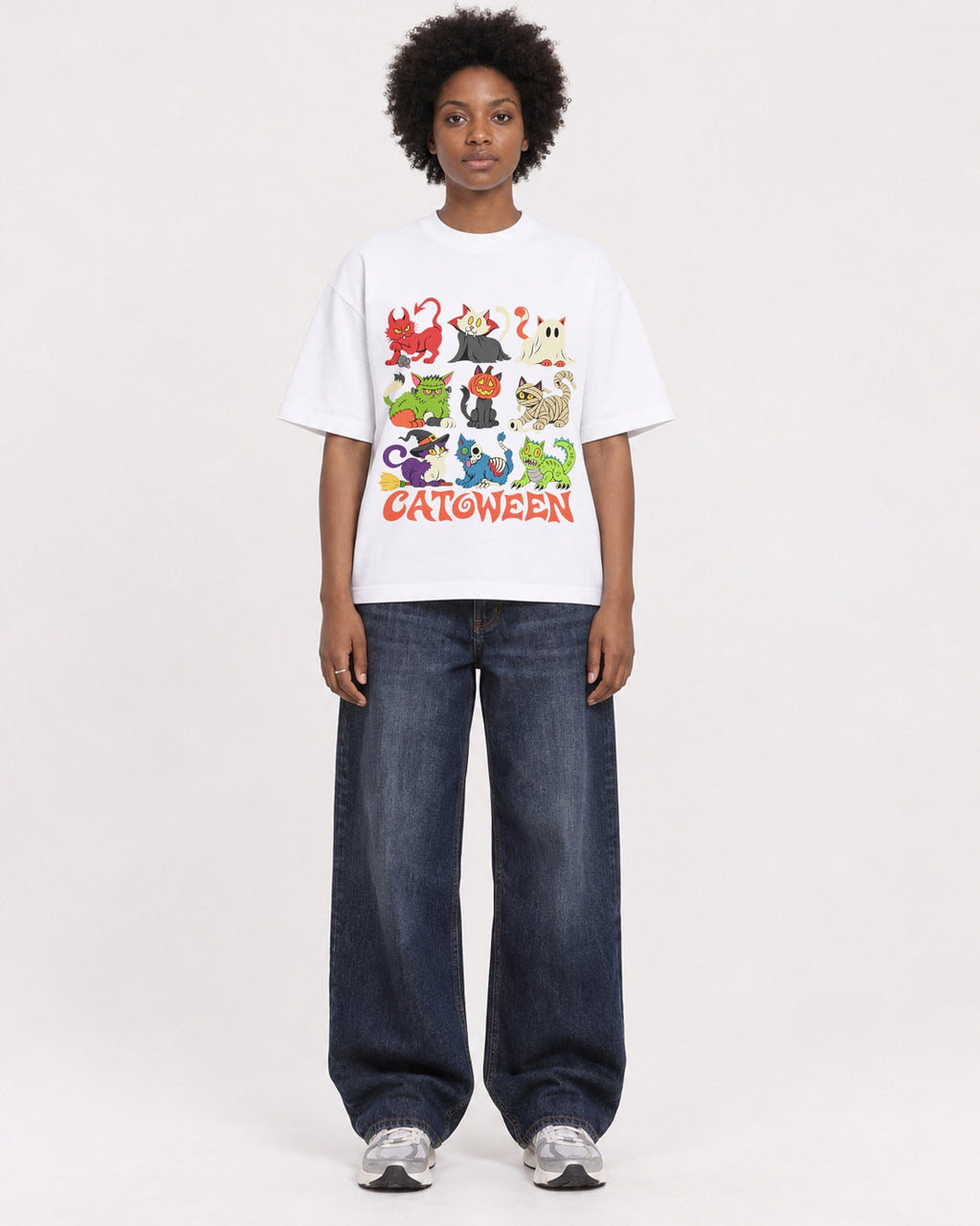 Mockup Boxy Heavyweight Tee White female full-body 14