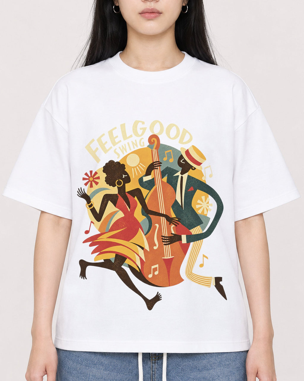 Mockup Boxy Heavyweight Tee White female close-up 01