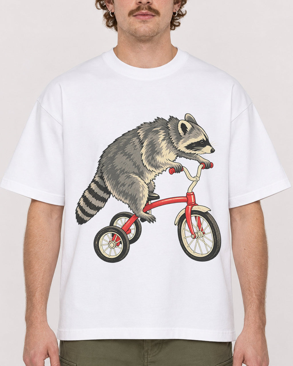 Mockup Boxy Heavyweight Tee White male close-up 09