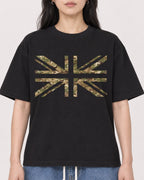 Mockup Boxy Heavyweight Tee Black female close-up 13