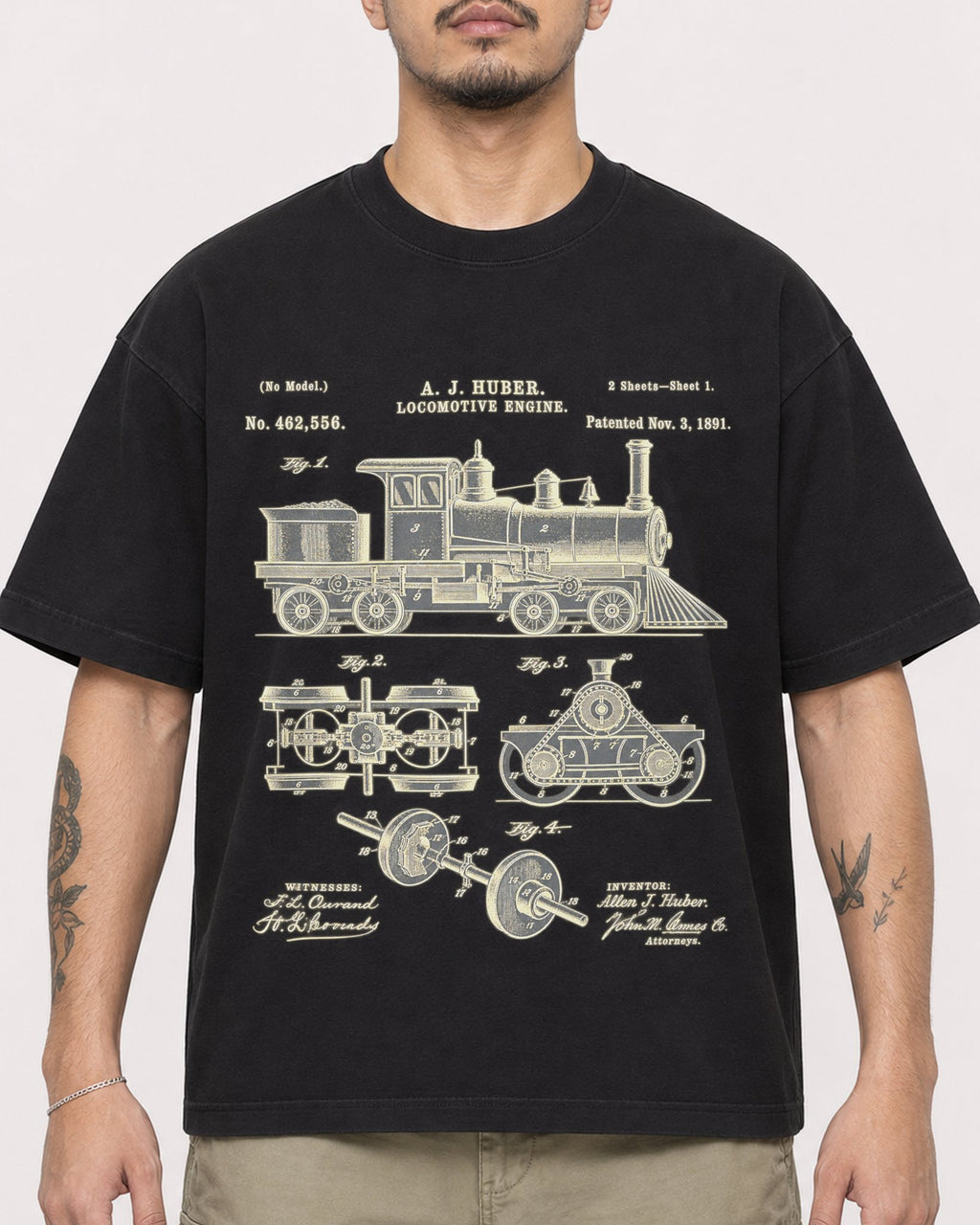 Mockup Boxy Heavyweight Tee Black male close-up 12