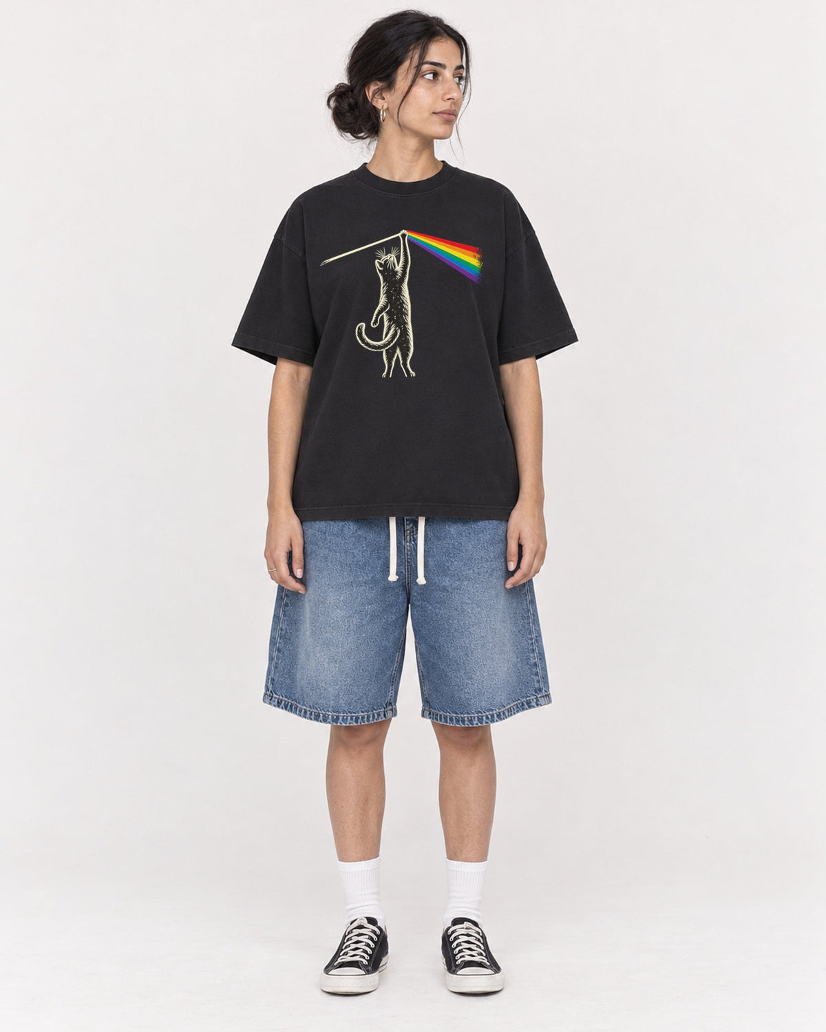 Mockup Boxy Heavyweight Tee Black female full-body 17