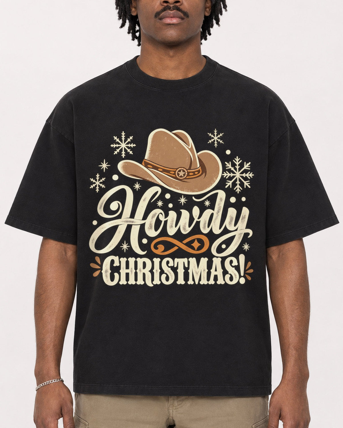 Mockup Boxy Heavyweight Tee Black male close-up 04