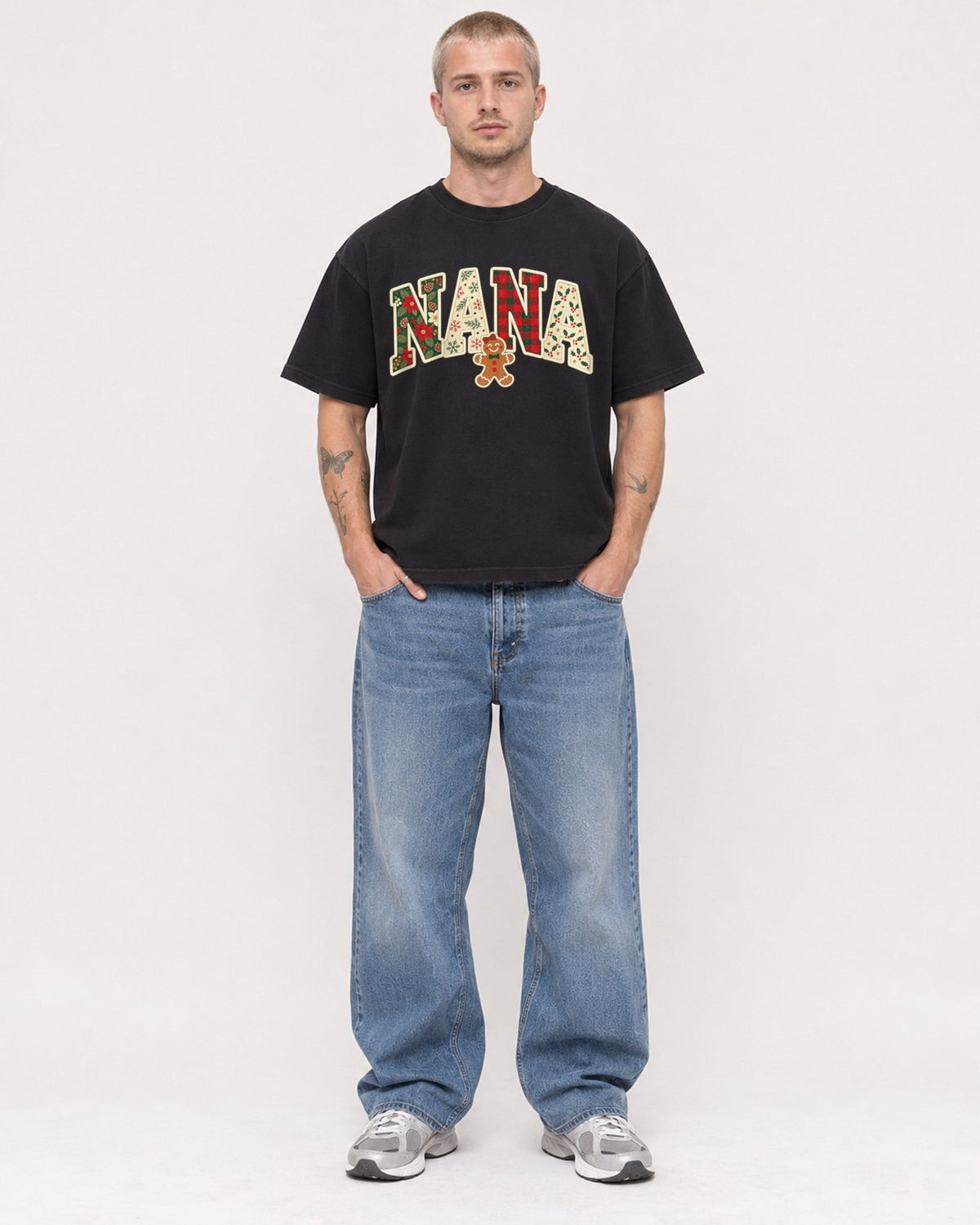 Mockup Boxy Heavyweight Tee Black male full-body 18