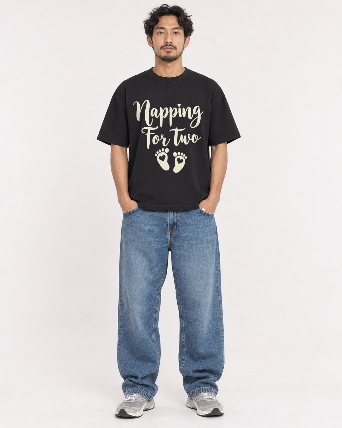 Mockup Boxy Heavyweight Tee Black male full-body 02